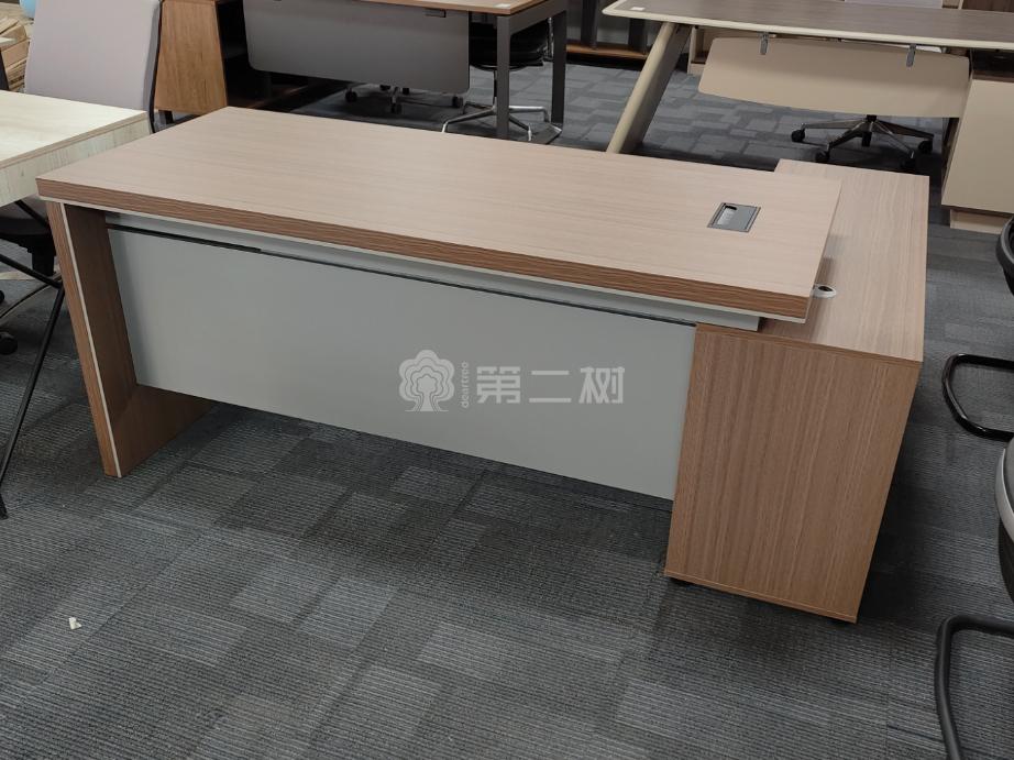 全新枫木色经理桌老板桌行政主管办公桌电脑桌子 带副柜