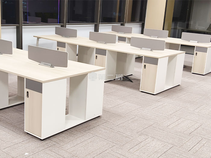 上海某信息科技公司办公家具采购案例