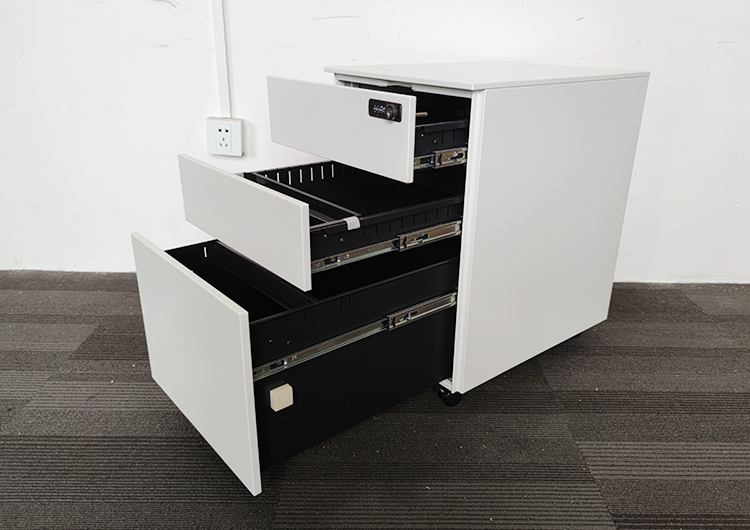 95成新诺伟二手活动柜 钢制桌下柜小推柜 带密码锁柜子