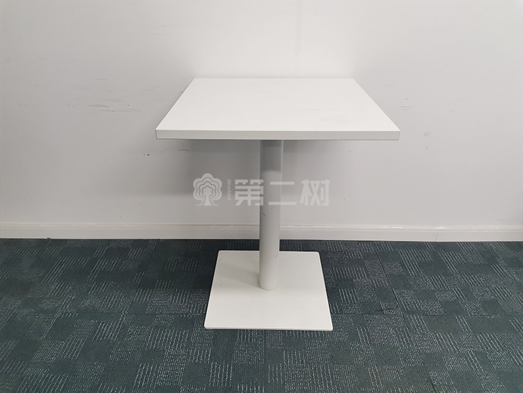 9成新欧林白色二手洽谈桌小方桌办公室会客桌椅接待桌椅