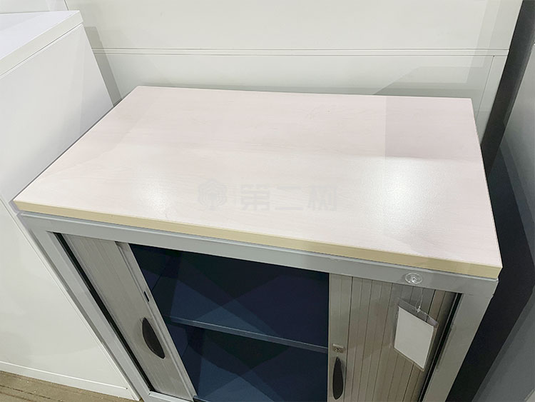 9成新欧美Ultra二手文件柜办公柜两层储物柜钢制卷门柜子中柜