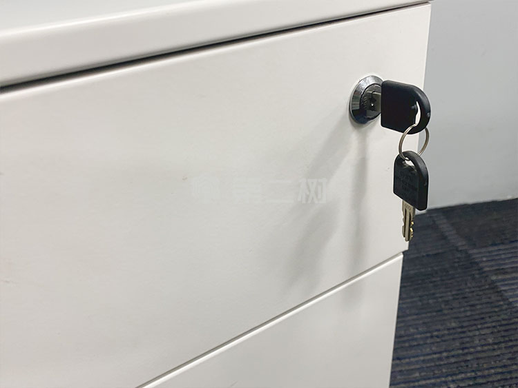 9成新钢制两抽二手小推柜活动柜桌下移动抽屉柜子铁皮柜