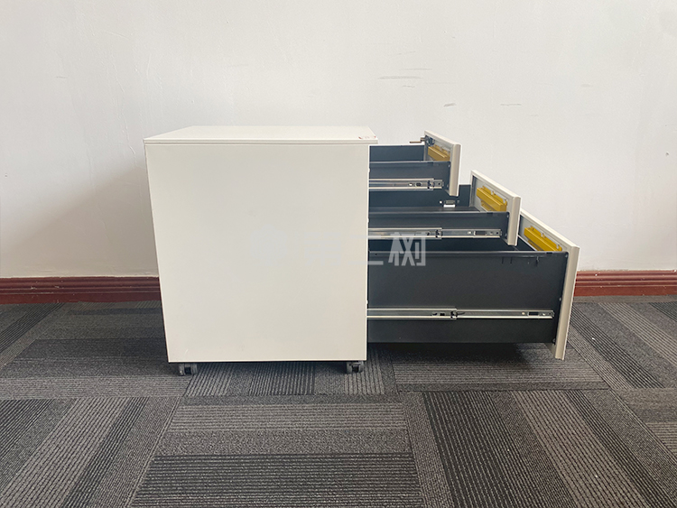 9成新欧林二手小推柜桌下活动柜钢制三抽柜储物文件柜 带密码锁