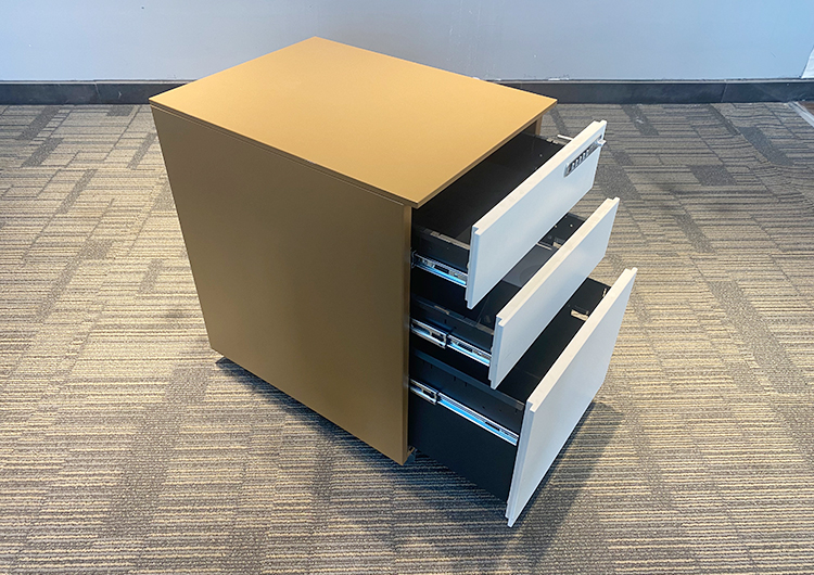 平湖品牌全新钢制密码柜桌下小推柜活动柜三抽柜