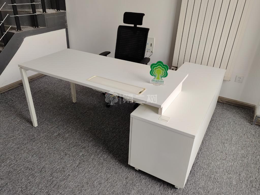 85成新白色二手经理桌L型办公桌老板桌行政主管桌子