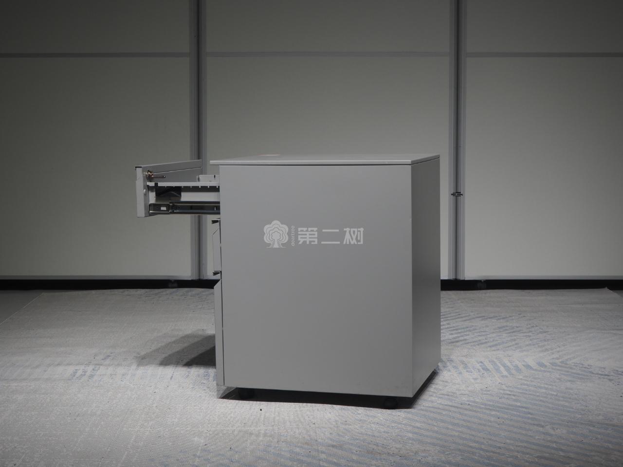 9成新钢制二手活动柜小推柜三抽桌下可移动柜子