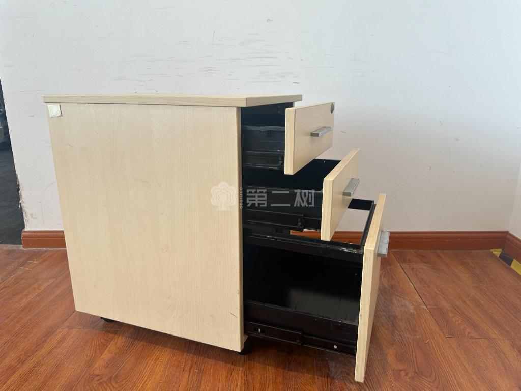 品牌二手木质小推柜活动柜可移动储物柜桌下柜子