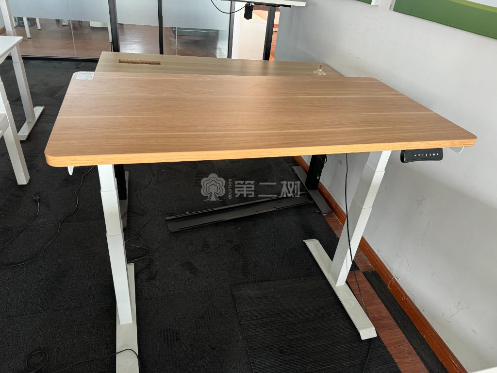 品牌二手升降桌电脑桌站坐交替家用二手书桌办公桌