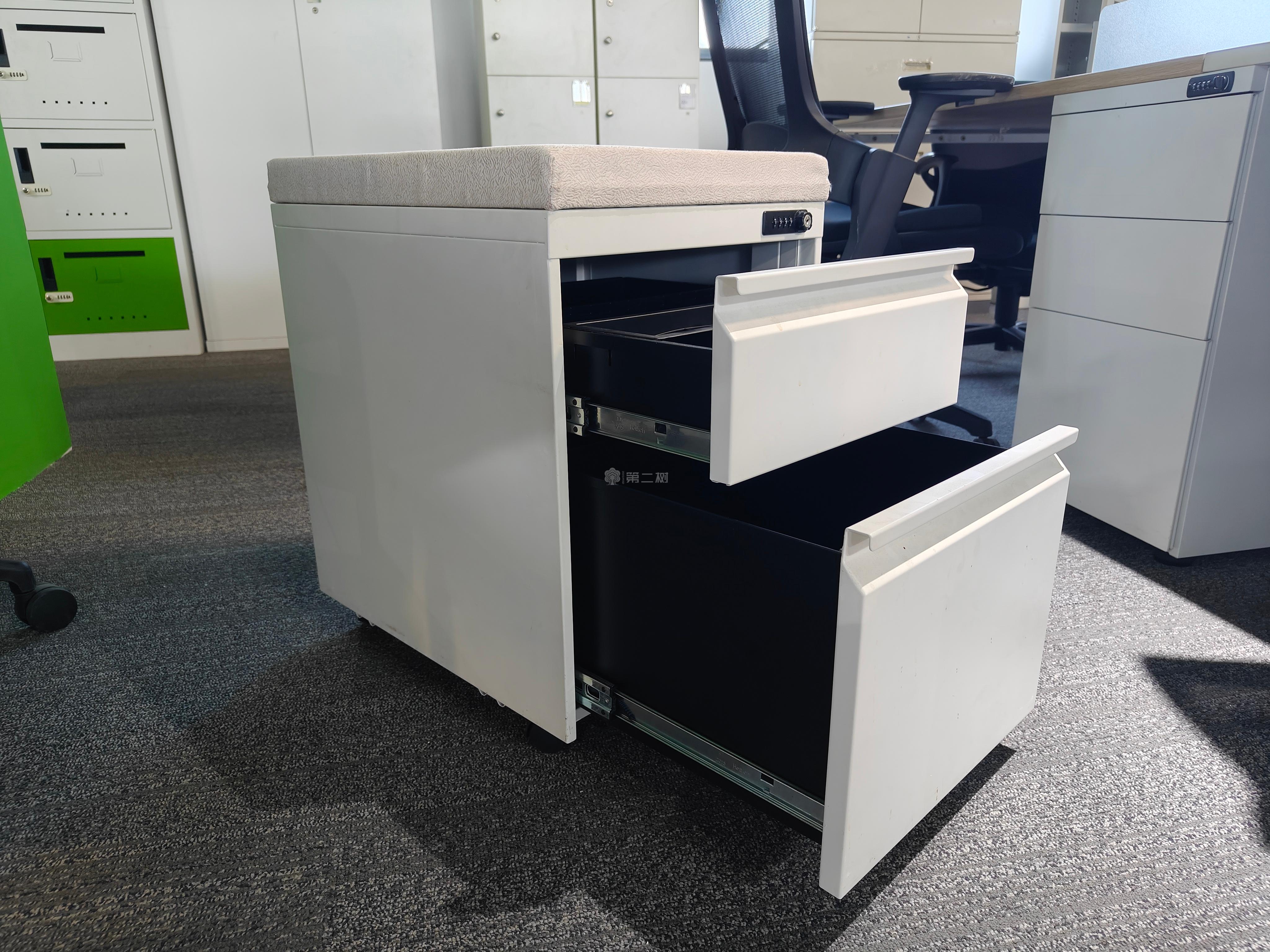 百利文仪二手活动柜小推柜钢制桌下柜两抽柜可移动