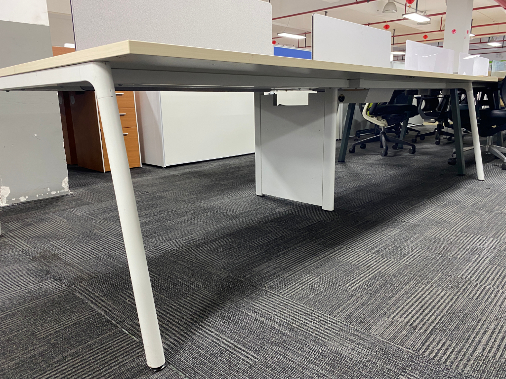 9成新枫木色二手办公桌电脑桌职员桌开放式工位员工位