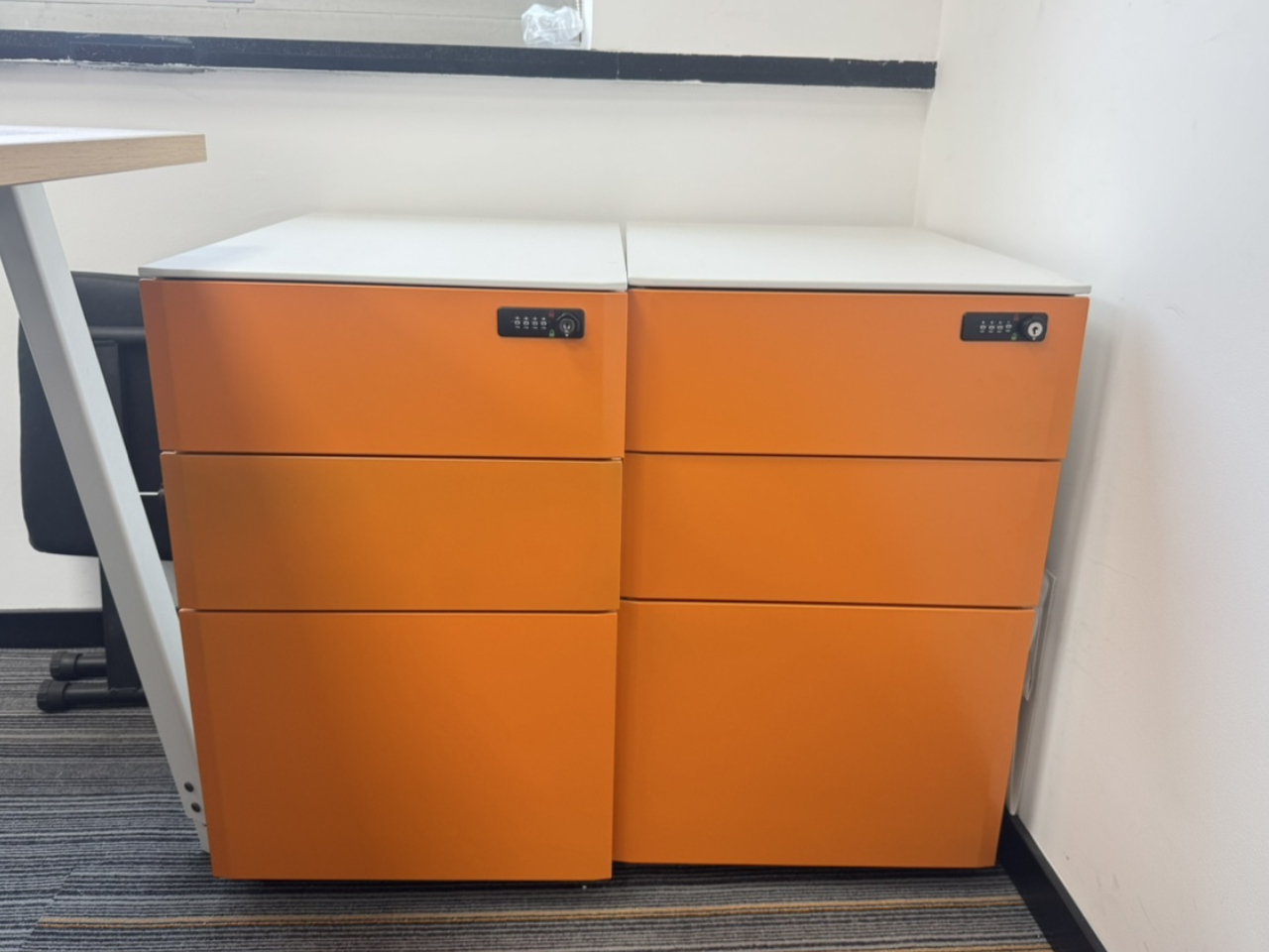 品牌二手活动柜桌下小推柜钢制储物柜三抽抽屉柜子