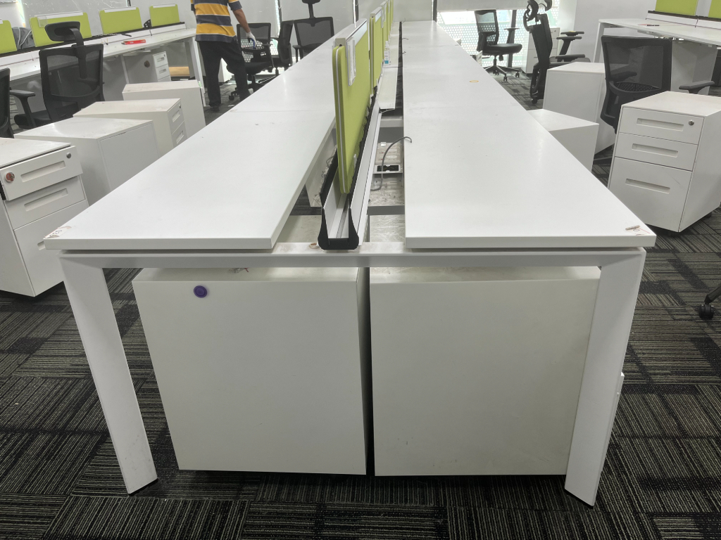 开放式二手办公桌职员桌屏风工位直条电脑桌员工桌