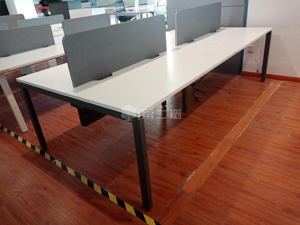 9成新品牌二手直条屏风工位员工办公桌开放式电脑桌职员桌子