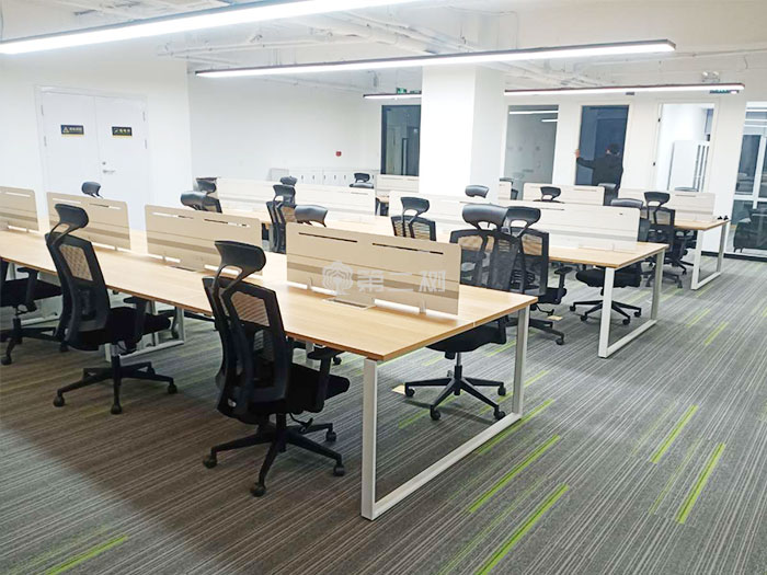 北京某教育科技公司办公家具采购案例