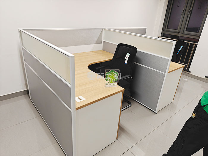 天津某知名大学办公家具采购案例