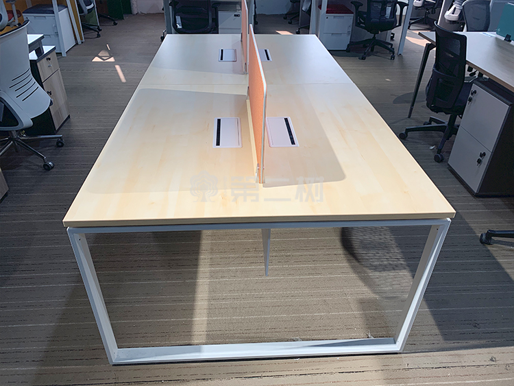 9成新圣奥二手办公桌职员电脑桌 带柜一体直条桌子屏风工位