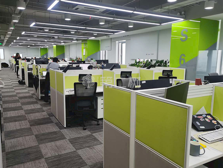 9成新百利二手办公桌高屏风工位电脑桌职员办公桌 可配显示器支架