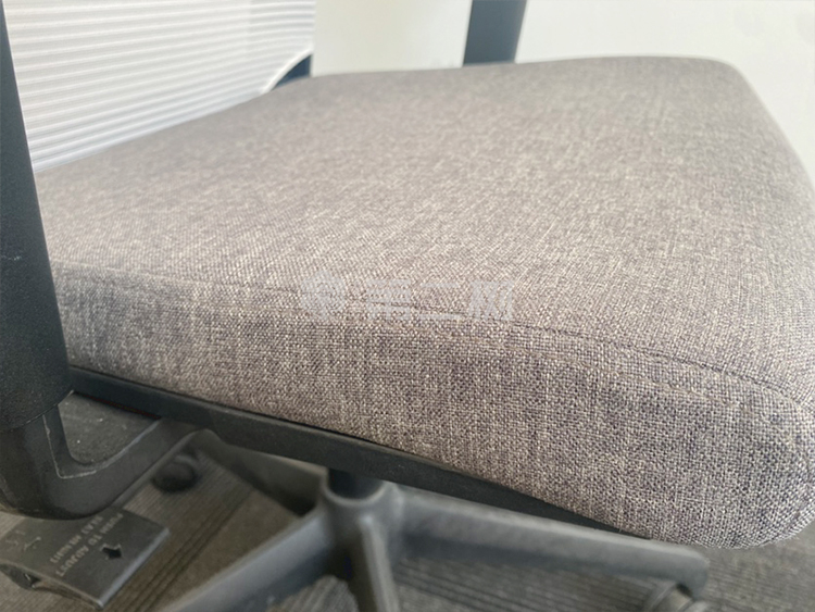 9成美时二手办公椅透气网布电脑椅带头枕舒适椅子