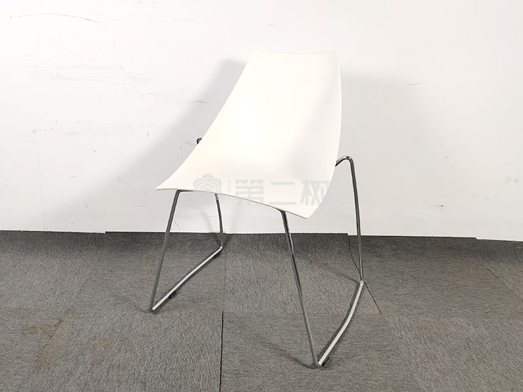 9成新诺伟二手休闲椅洽谈椅弓形椅接待室会客室简约椅子