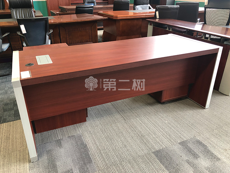9成新励致二手班台实木经理桌职员桌老板办公桌电脑桌 带副柜