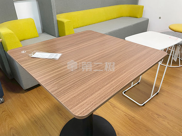 9成新方形二手洽谈桌会议桌小尺寸桌子 0.6米尺寸