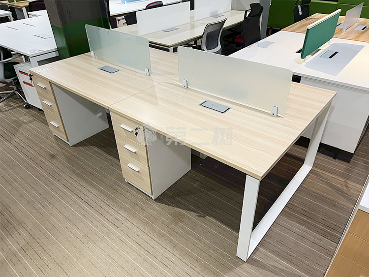 9成新枫木色二手开放式工位员工办公桌电脑桌子 1.2米尺寸