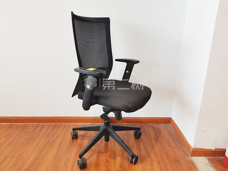 85成新黑色二手办公椅电脑椅员工二手椅子职员椅