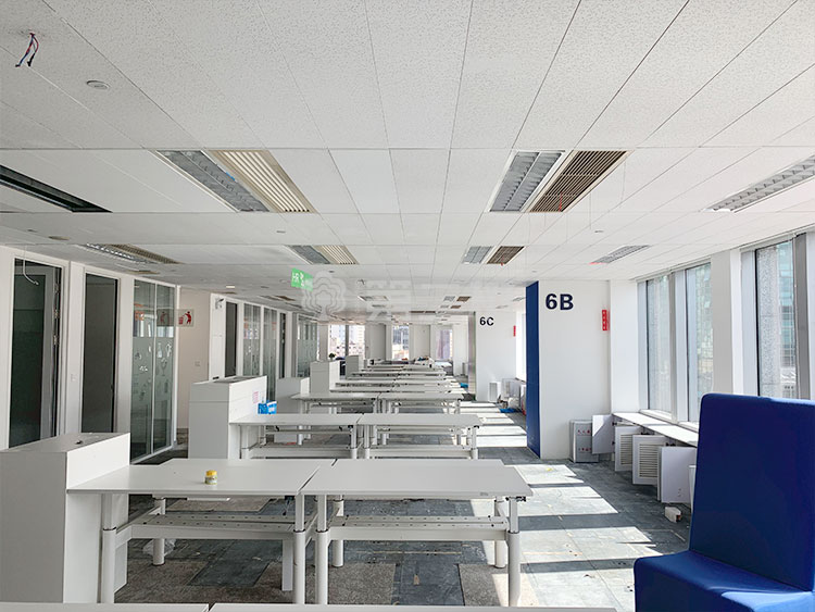 9成新Gispen二手升降桌手摇式员工升降桌子办公桌电脑桌直条桌