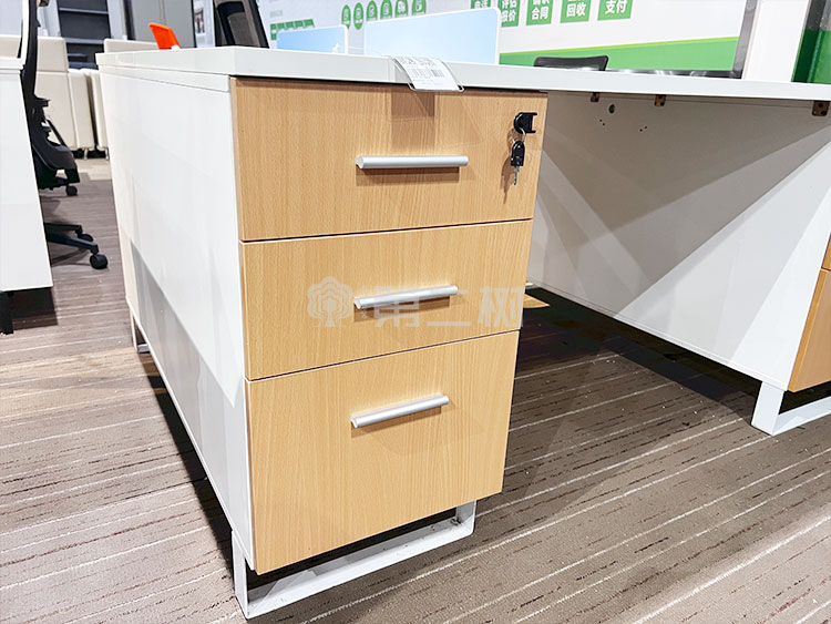 9成新带固定柜二手办公桌电脑桌职员桌子 1.2米尺寸