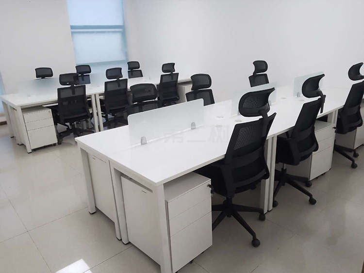 9成新简约二手办公桌白色直条电脑桌员工屏风工位 1.2米尺寸