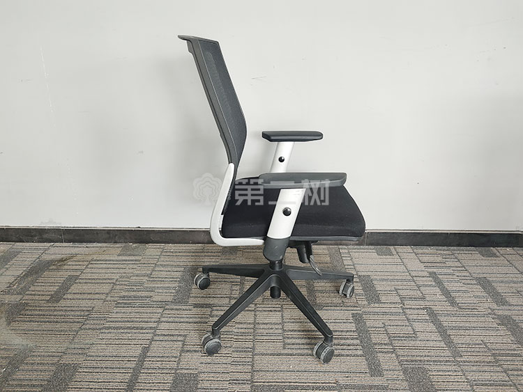 9成新科誉Posh二手办公椅网布职员椅电脑椅舒适座椅 可移动