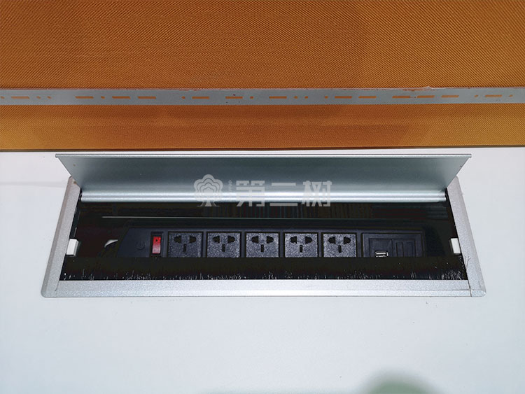 9成新高屏风二手办公桌电脑桌职员桌直条工位员工桌子