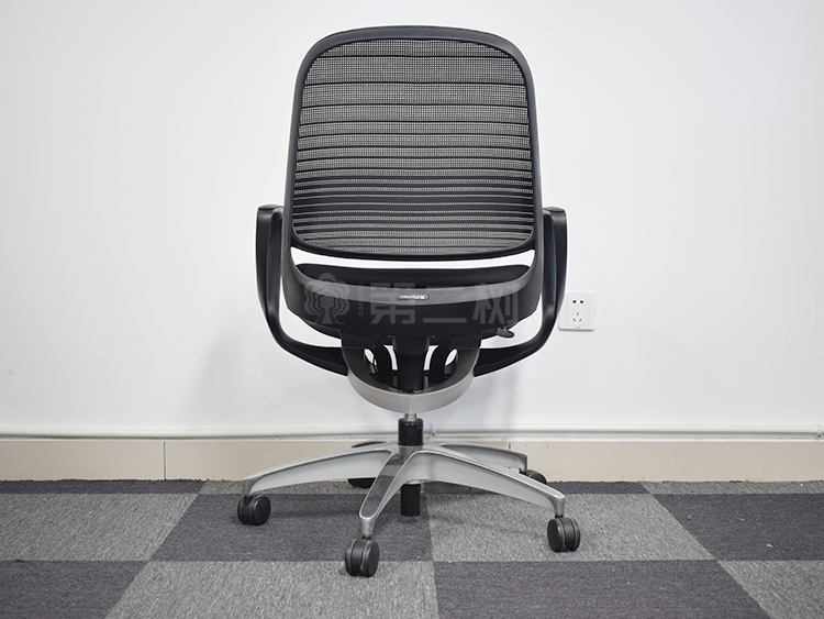9成新冈村Okamura二手Luce人体工学椅办公椅