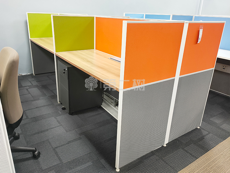 9成新美时Lamax二手直条工位 电脑桌职员桌 屏风卡座 4/6/8人位