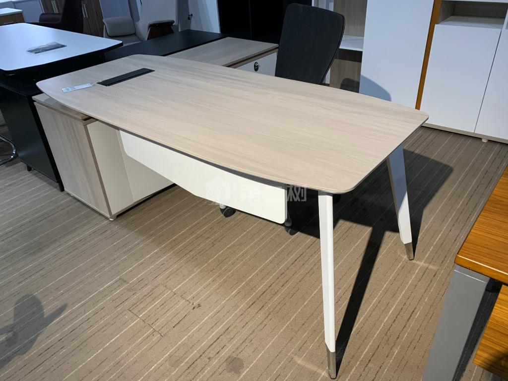 全新枫木色老板桌经理桌行政主管办公桌 带副台