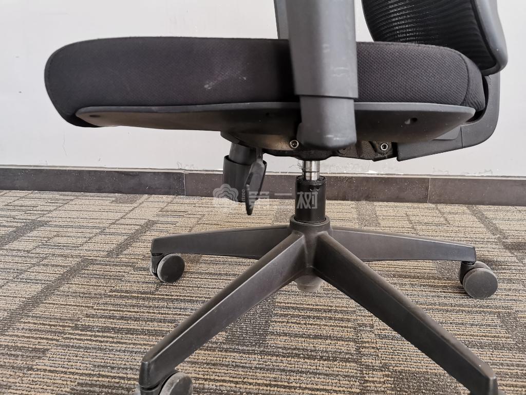 9成新玛祖铭立二手网布办公椅电脑椅职员椅子 带头枕