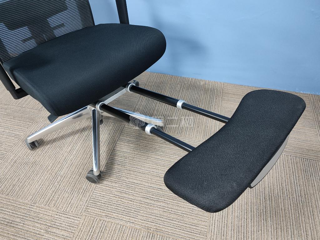 9成新玛祖铭立二手办公椅电脑椅员工职员升降椅 黑色网布座椅