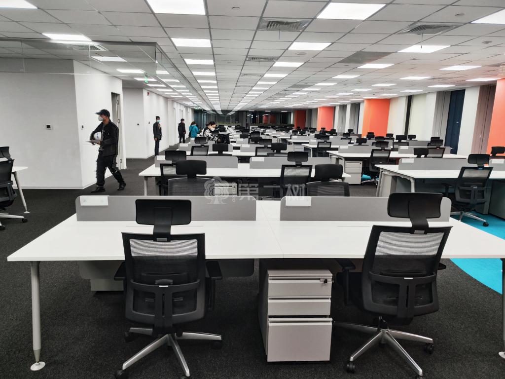 9成新科誉二手直板屏风工位员工办公桌电脑桌 1.6米桌子