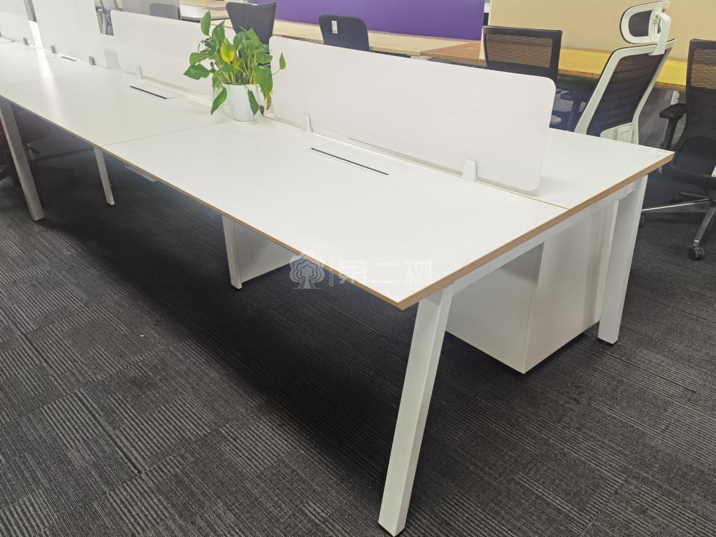 9成新玛拉蒂二手开放式工位员工办公桌电脑桌 白色 1.4米/1.5米尺寸