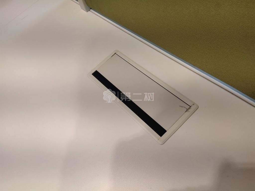 9成新百利文仪二手开放式办公桌工位员工电脑桌职员长条桌子 1.4米尺寸