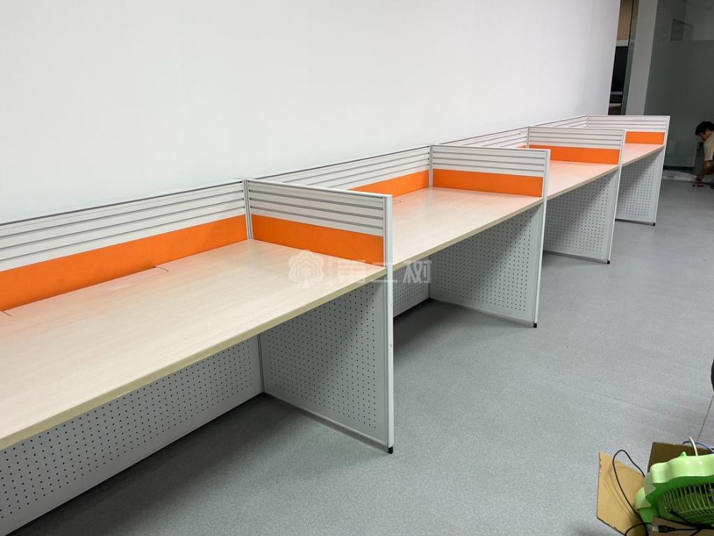 9成新百利文仪二手办公桌电脑桌职员桌子屏风工位