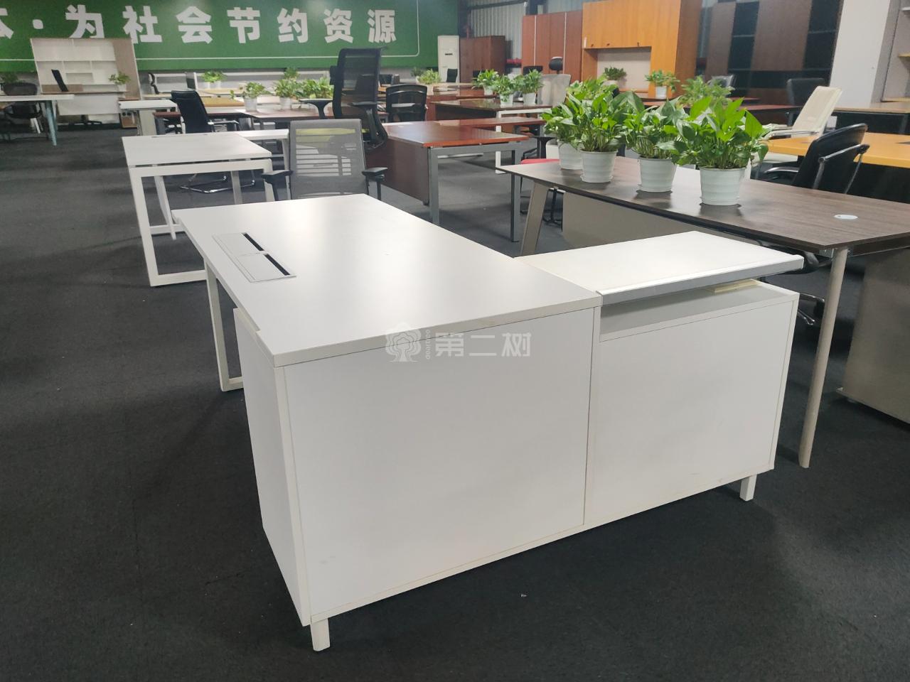 白色二手班台老板桌经理桌主管行政办公桌电脑桌