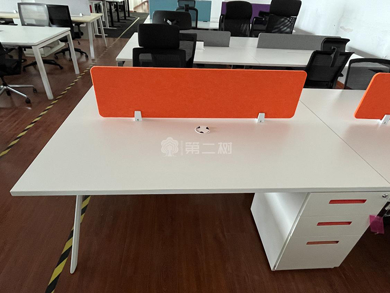 9成新国产品牌二手办公桌屏风工位电脑桌 带桌下固定柜