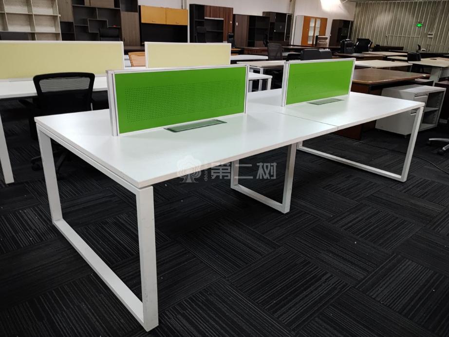9成新欧林二手开放式屏风工位员工办公桌电脑桌
