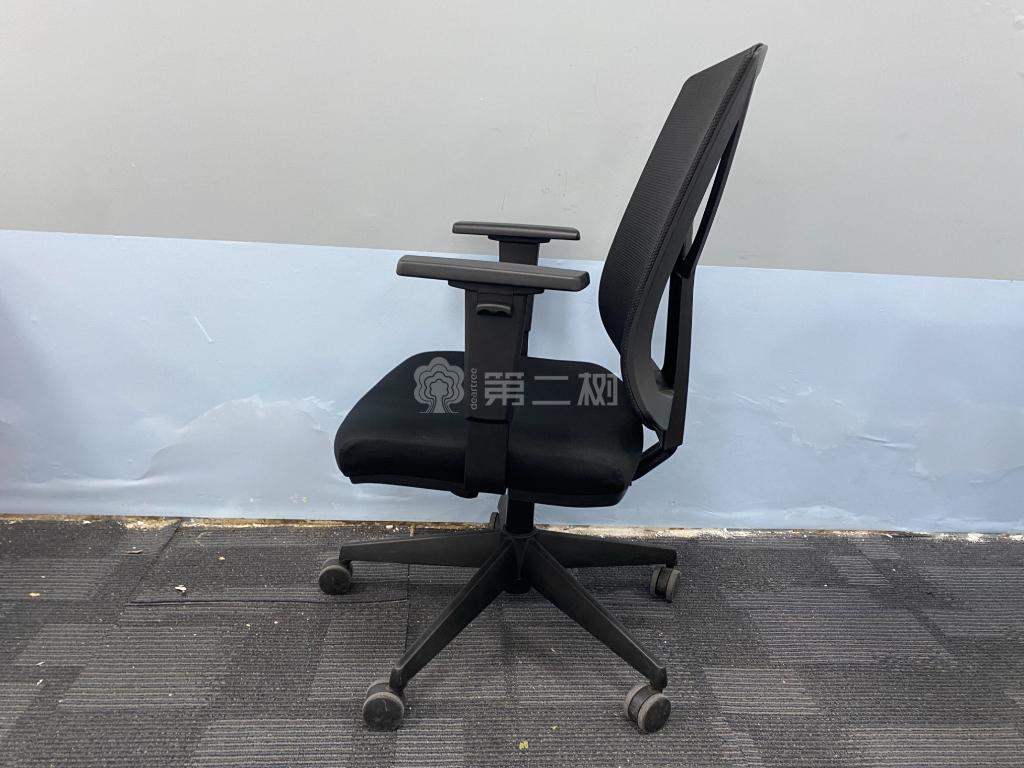 9成新黑色二手办公椅电脑椅职员座椅简约靠背椅子