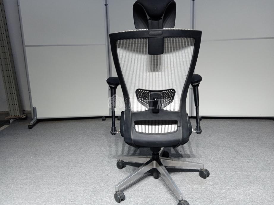 品牌二手办公椅电脑椅带腰托带头枕转椅家用椅子