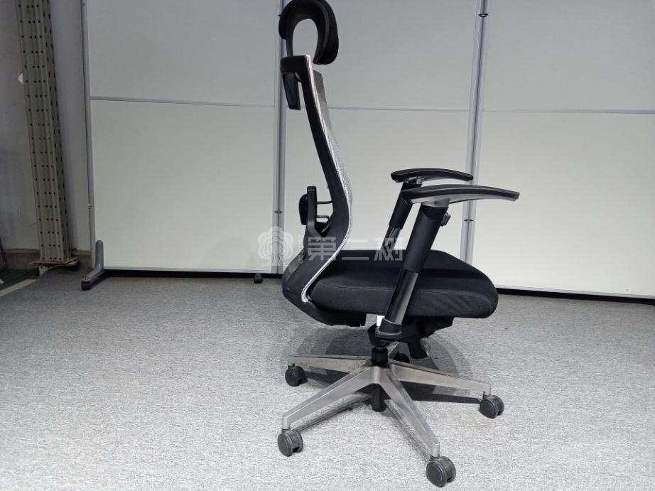 品牌二手办公椅电脑椅带腰托带头枕转椅家用椅子