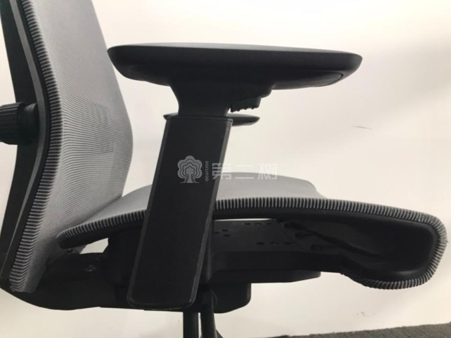 国产品牌二手网布办公椅电脑椅转椅职员椅子带头枕