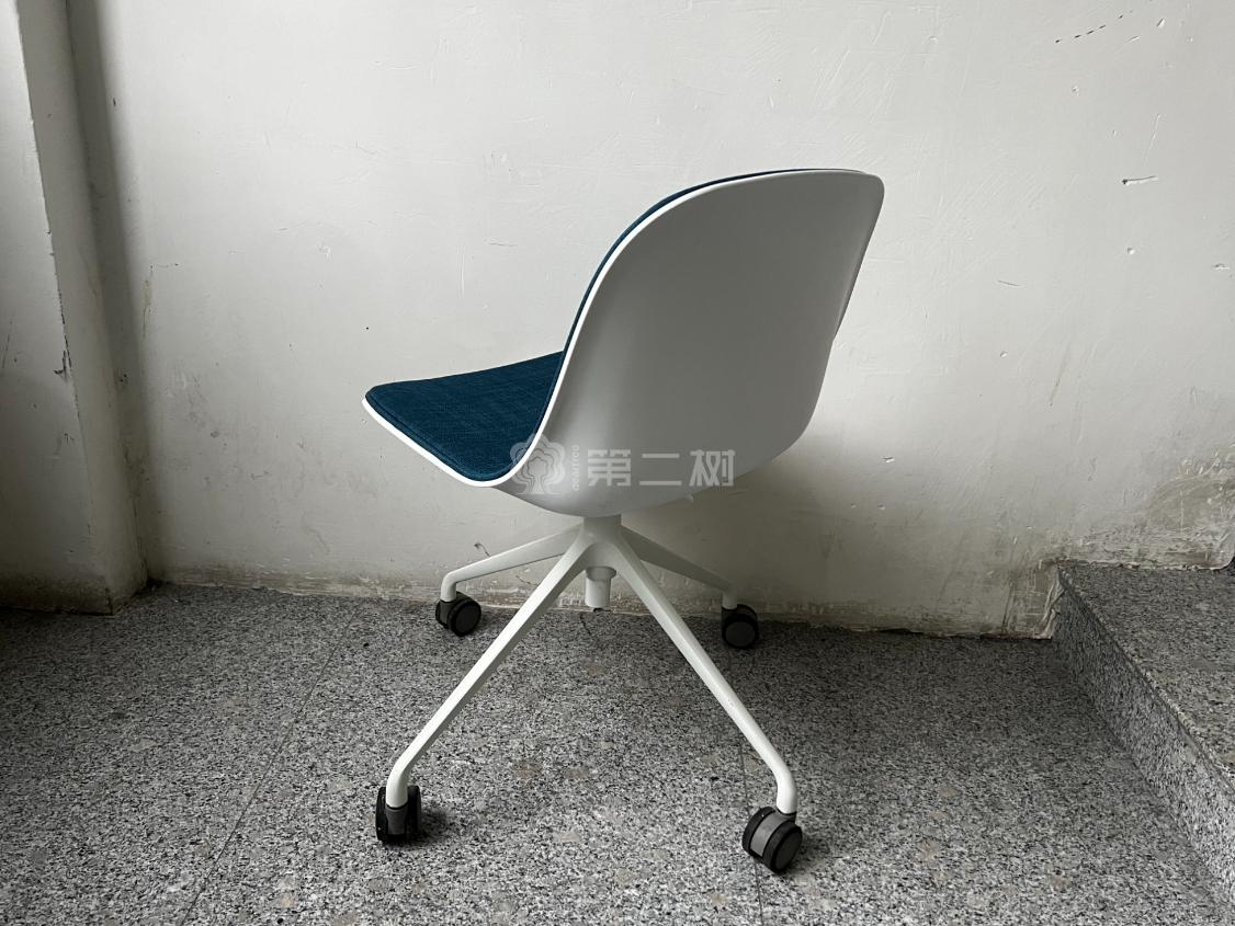简约二手四脚椅办公椅休闲椅可移动会客椅洽谈椅