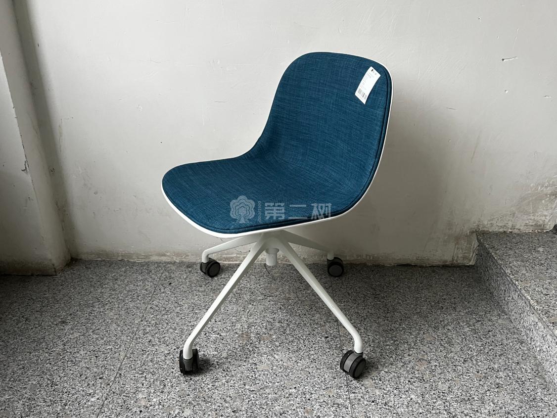 简约二手四脚椅办公椅休闲椅可移动会客椅洽谈椅